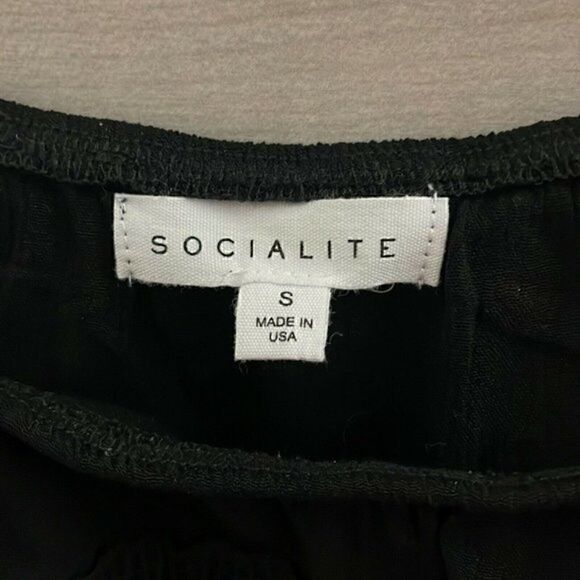 Socialite Womens Black Lace Long Sleeve Off The Shoulder Blouse Top Size Small - Picture 7 of 8